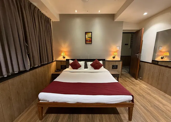 Hotel Beach Garden Mumbai